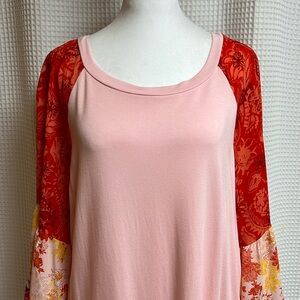 🌸The Pioneer Woman🌸 Mixed print Raglan sleeve Patterned top with peplum- XXL